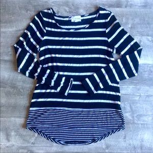 Olive & Oak long sleeve top - small